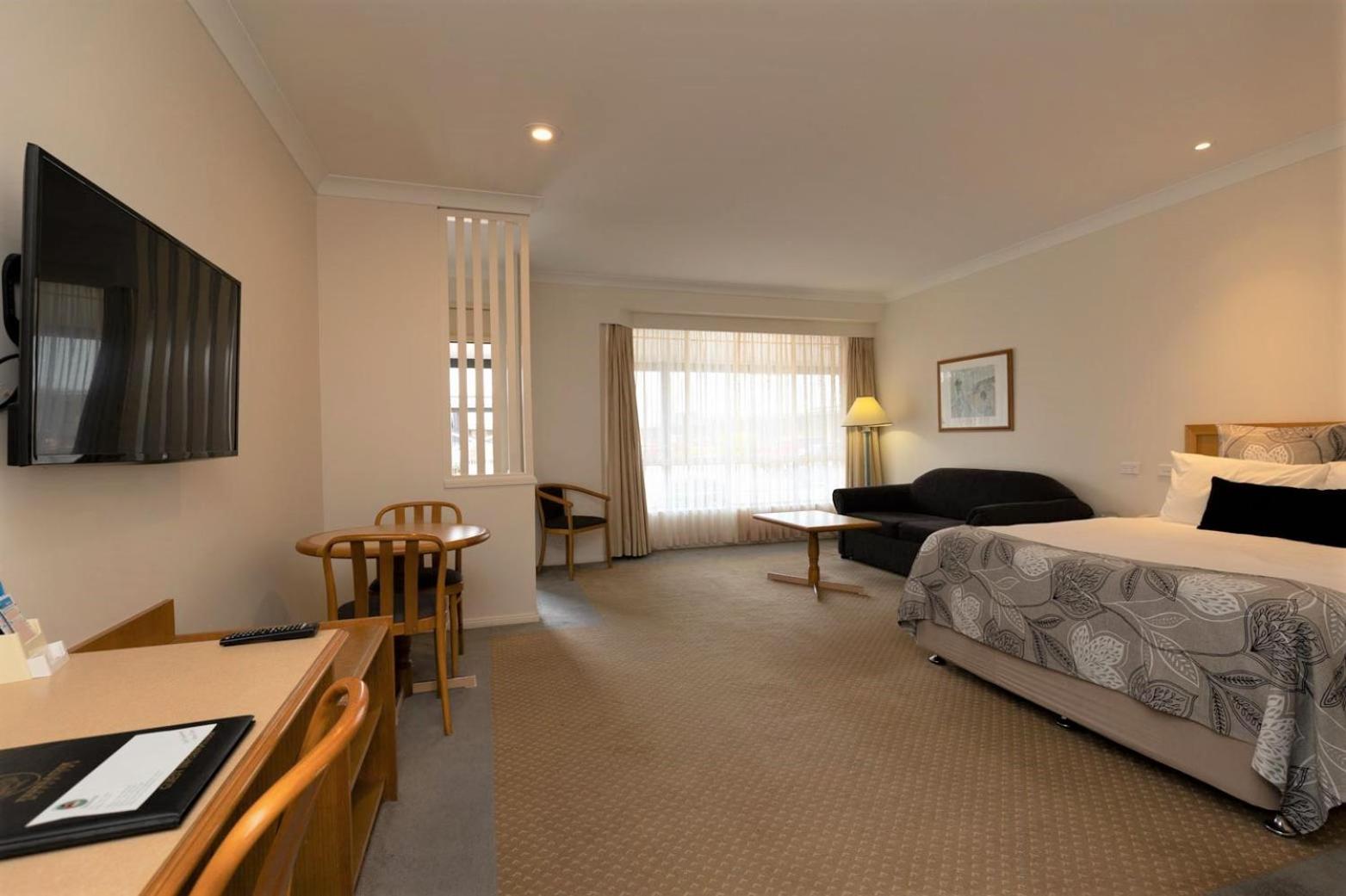 Young Federation Motor Inn And Services Club Extérieur photo